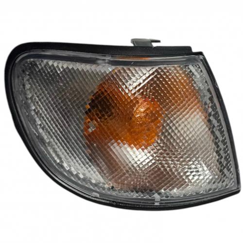 NISSAN SUNNY SAĞ SİNYAL 1994-1995 NISSAN SUNNY SAĞ SİNYAL 1994-1995