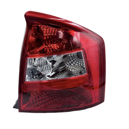 KIA CERATO SAĞ STOP 2004-2006 (SEDAN) KIA CERATO SAĞ STOP 2004-2006 (SEDAN)