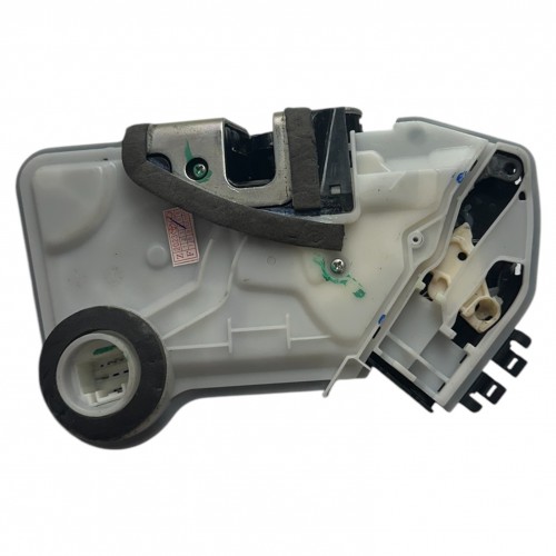 TOYOTA COROLLA SAĞ ÖN İÇ KAPI KİLİDİ 2013-2019 TOYOTA COROLLA SAĞ ÖN İÇ KAPI KİLİDİ 2013-2019