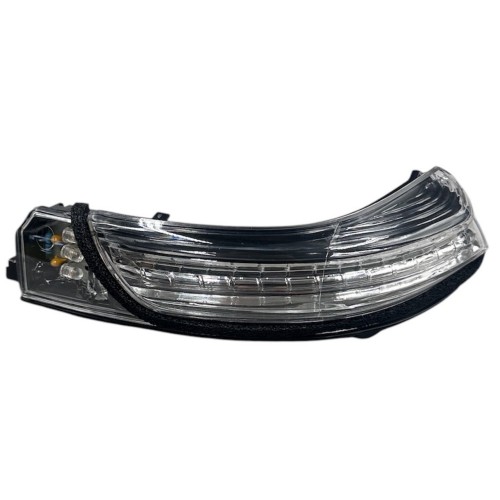 TOYOTA AVENSIS SAĞ AYNA SİNYALİ 2008-2014