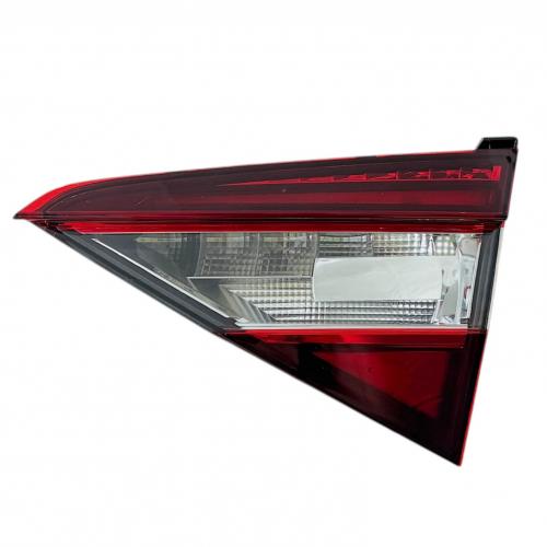 SKODA SUPERB İÇ SAĞ STOP LAMBASI (LEDLİ) 2016-2019 SKODA SUPERB İÇ SAĞ STOP LAMBASI (LEDLİ) 2016-2019