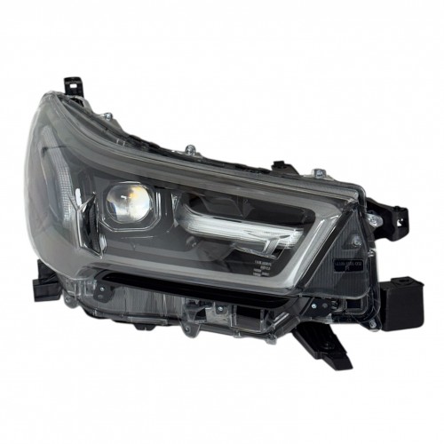 TOYOTA HILUX REVO SAĞ FAR (MERCEKLİ/İÇİ KOYU GRİ/HILUX YAZILI/INVINCIBLE) 2021-2024