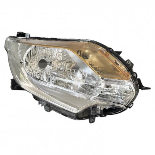 MITSUBISHI L200 SAĞ FAR (MOTORLU/SARI AÇIK) 2015-2018