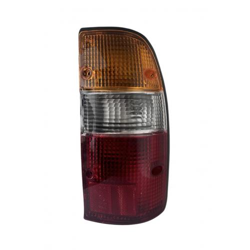 TOYOTA HILUX SAĞ STOP (DUYLU/LEDSIZ) 2015-2023 TOYOTA HILUX SAĞ STOP (DUYLU/LEDSIZ) 2015-2023